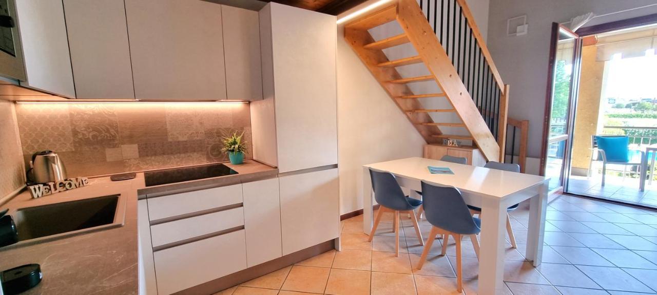 Dolce Blu Sirmione Appartement Rivoltella del Garda Buitenkant foto
