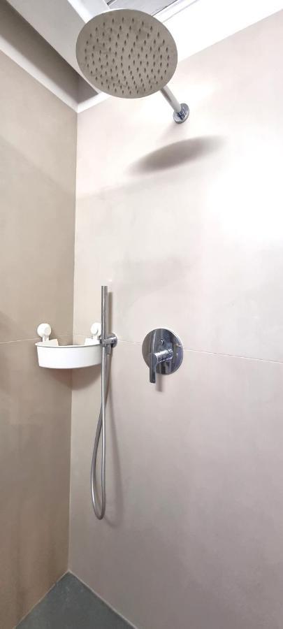 Dolce Blu Sirmione Appartement Rivoltella del Garda Buitenkant foto