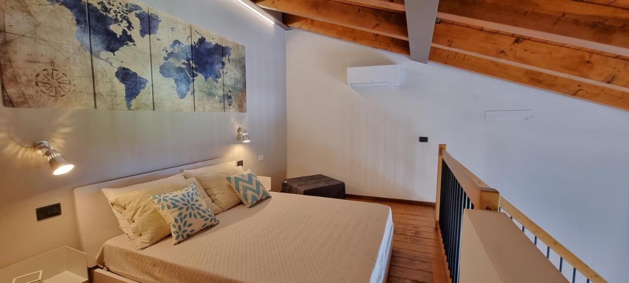 Dolce Blu Sirmione Appartement Rivoltella del Garda Buitenkant foto