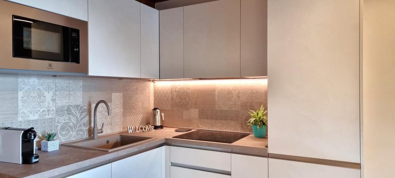 Dolce Blu Sirmione Appartement Rivoltella del Garda Buitenkant foto