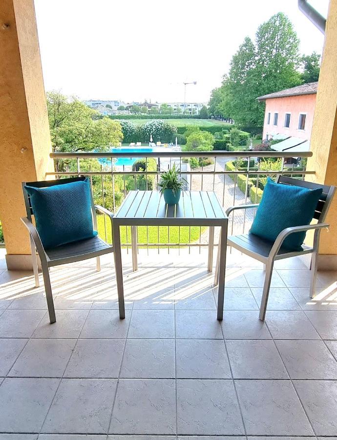 Dolce Blu Sirmione Appartement Rivoltella del Garda Buitenkant foto