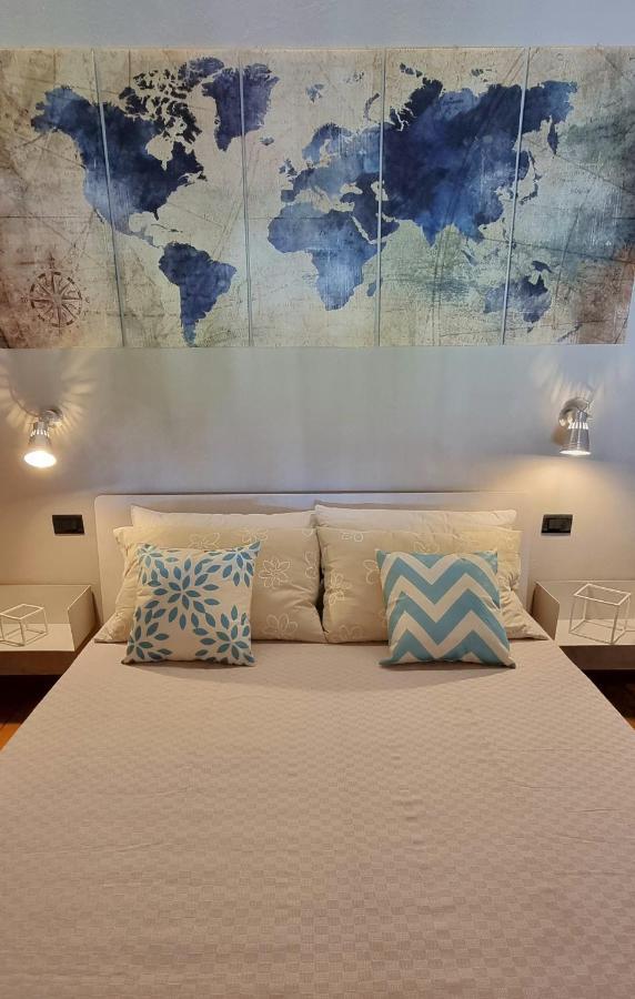 Dolce Blu Sirmione Appartement Rivoltella del Garda Buitenkant foto