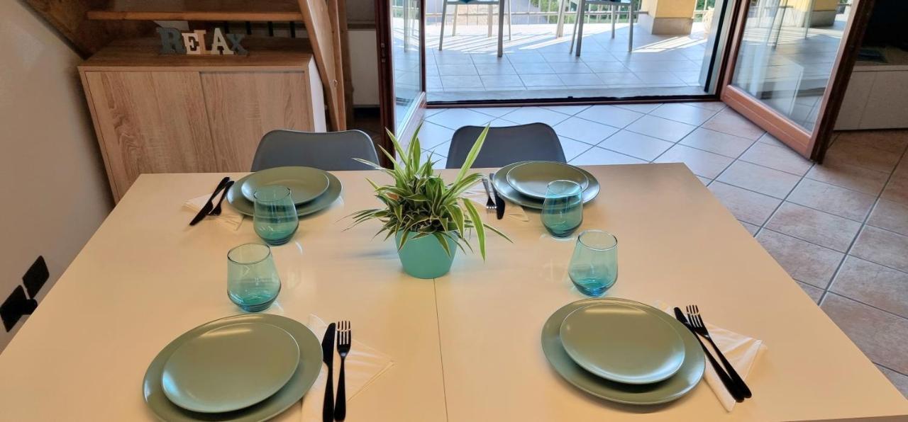 Dolce Blu Sirmione Appartement Rivoltella del Garda Buitenkant foto